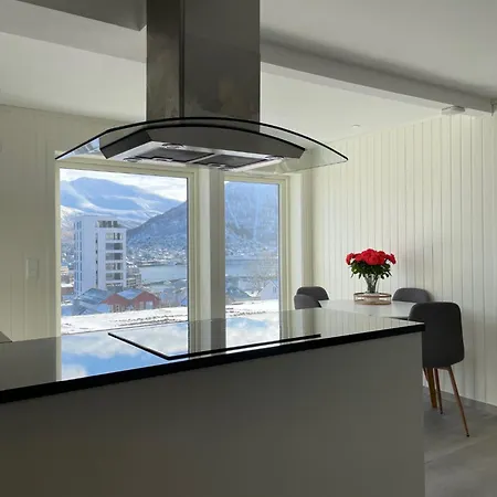 Skyline Sanctuary Tromsø